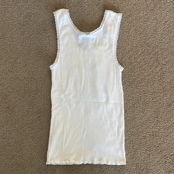 Vintage Michael Stars white wife beater with lace trim "love" One Size - Picture 5 of 5